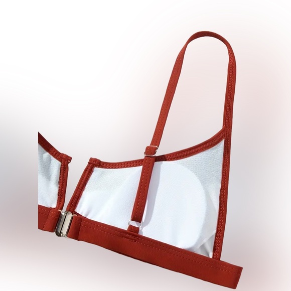 Sporty Green White Colorblock Brazilian Bikini Set - Picture 7 of 10